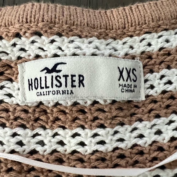 Hollister Brown and White Crew Neck Striped Sweater - Picture 3 of 3